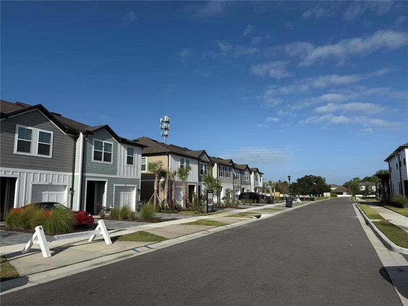Exterior details and patio area of a home in Montague Chase, Tampa (Image 3).