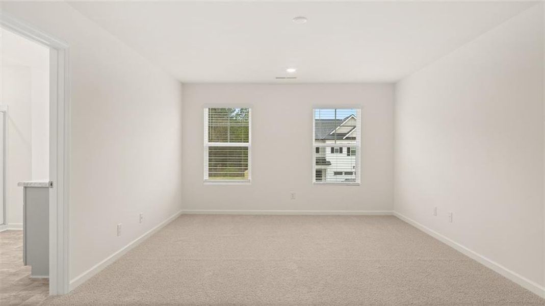 Spacious, unfurnished interior of a new home in Champion's Run, Lithonia (Image 21).