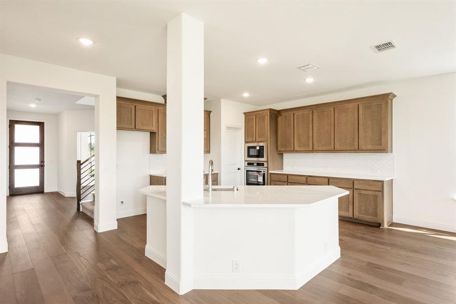 Furnished interior view inside a new home in Bear Creek Classic 60, Lavon (Image 8). Furnished interior view inside a new home in Bear Creek Classic 60, Lavon (Image 8).