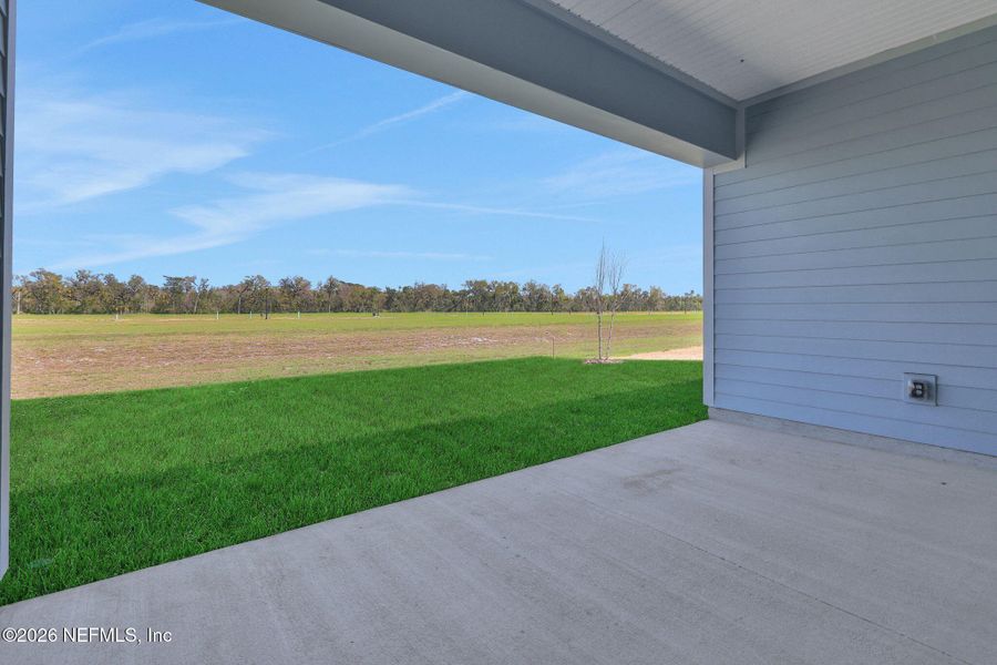 Exterior details and patio area of a home in Veranda Bay, Flagler Beach (Image 31).