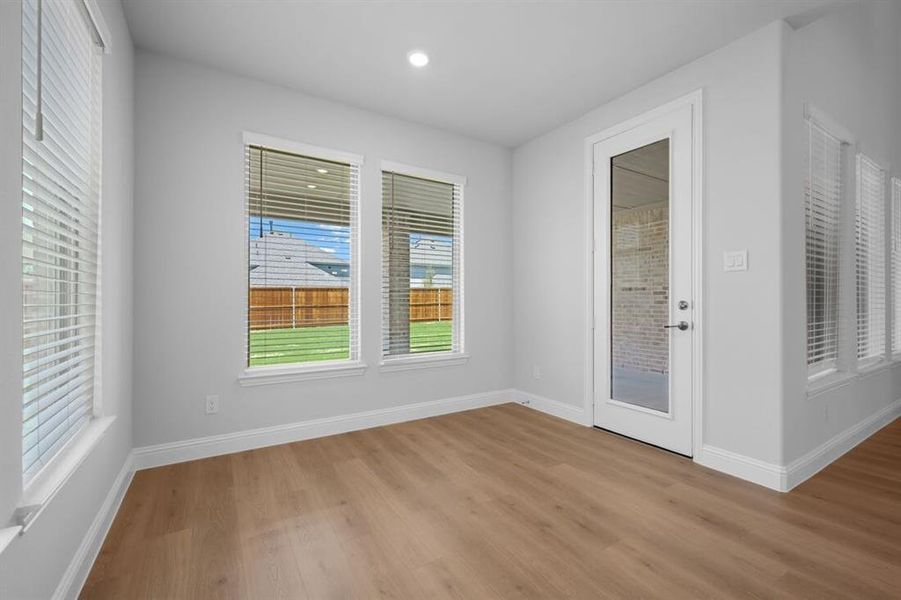 Spacious, unfurnished interior of a new home in South Oak 50s, Oak Point (Image 27). Spacious, unfurnished interior of a new home in South Oak 50s, Oak Point (Image 27).