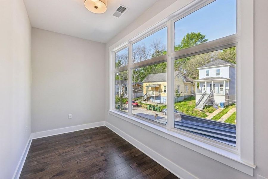 Image 33 of a home in . Image 33 of a home in .