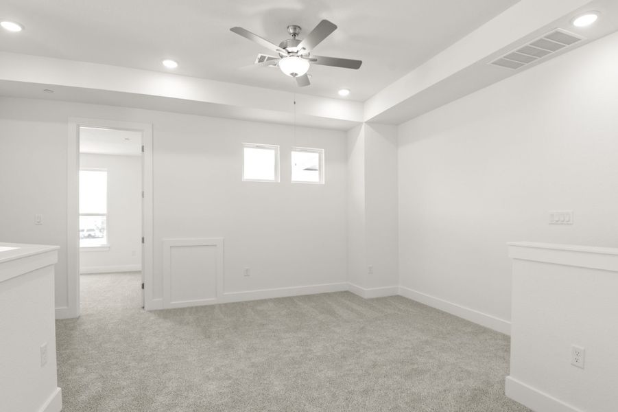 Spacious, unfurnished interior of a new home in Center 45, Round Rock (Image 25).