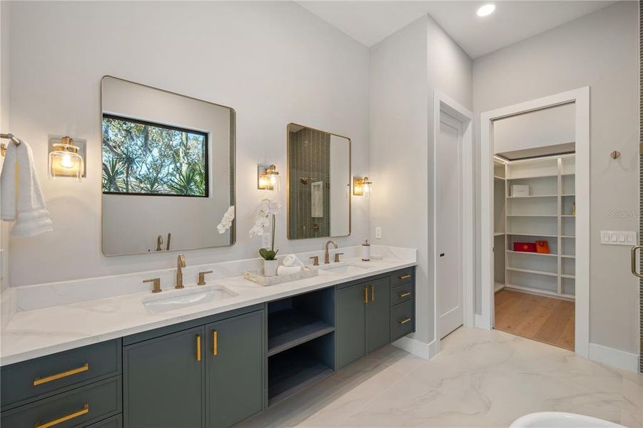 Furnished interior view inside a new home in , Winter Park (Image 39).