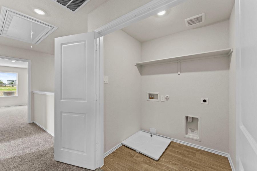 Spacious, unfurnished interior of a new home in Bollinger, Maxwell (Image 29). Spacious, unfurnished interior of a new home in Bollinger, Maxwell (Image 29).