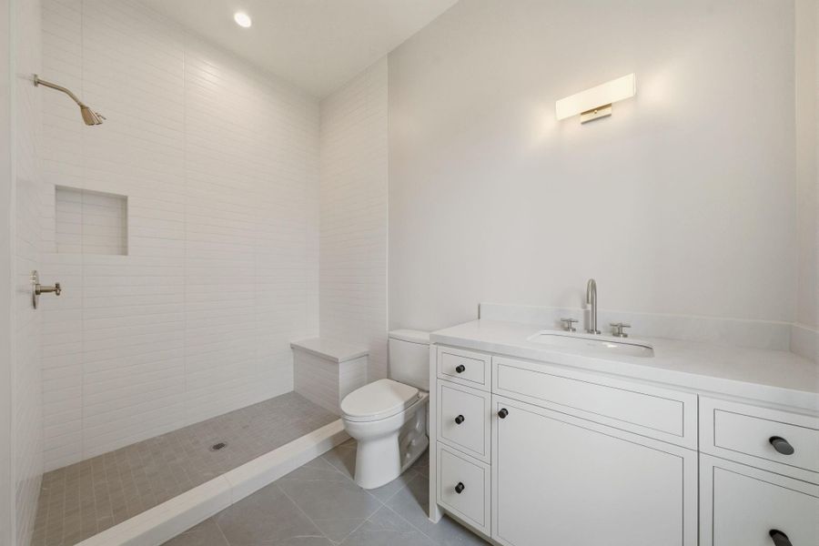 Furnished interior view inside a new home in , Houston (Image 34).