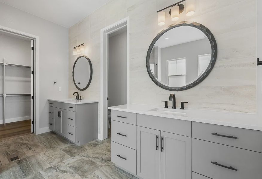 Homesite 7 Primary Bath - 6 of 11 Homesite 7 Primary Bath - 6 of 11