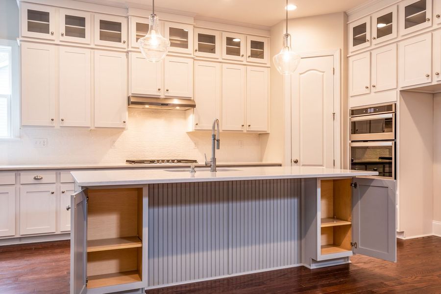 Representative furnished interior of a home built from the St Andrews with 3rd Floor Retreat by Greybrook Homes in Edmunds Farm, Clover (Image 13).