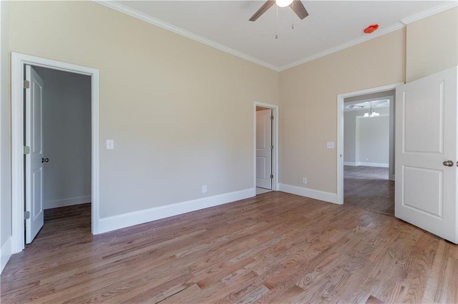 Spacious, unfurnished interior of a new home in , Suwanee (Image 39).