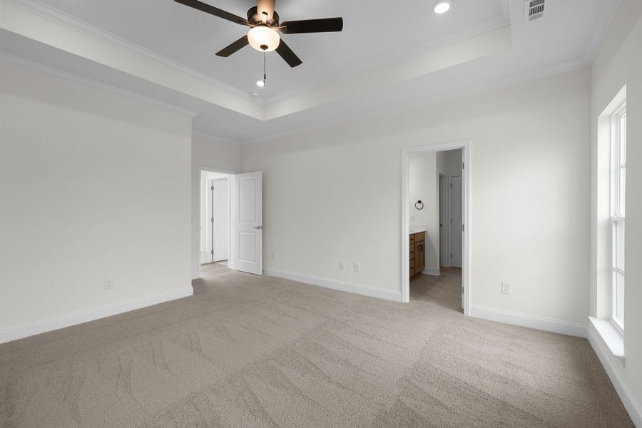 Spacious, unfurnished interior of a new home in Carothers Farms, Nolensville (Image 17).