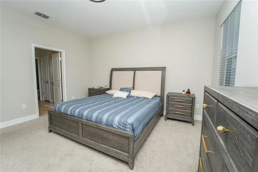 Furnished interior view inside a new home in Prairie Oaks, St. Cloud (Image 7). Furnished interior view inside a new home in Prairie Oaks, St. Cloud (Image 7).