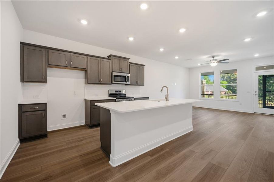 Furnished interior view inside a new home in , Cartersville (Image 5).