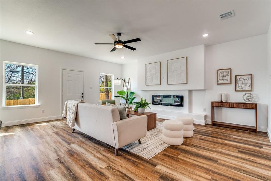 Furnished interior view inside a new home in , Granbury (Image 7).