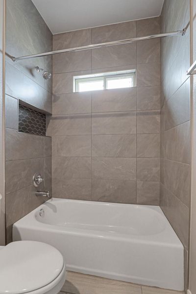 Furnished interior view inside a new home in Emerald Estates, Horizon City (Image 10). Furnished interior view inside a new home in Emerald Estates, Horizon City (Image 10).