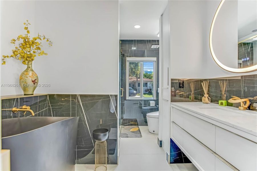 Furnished interior view inside a new home in , Surfside (Image 18).