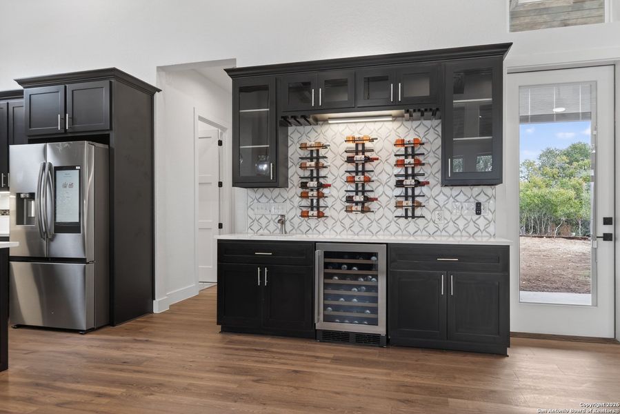 Furnished interior view inside a new home in , Blanco (Image 15).