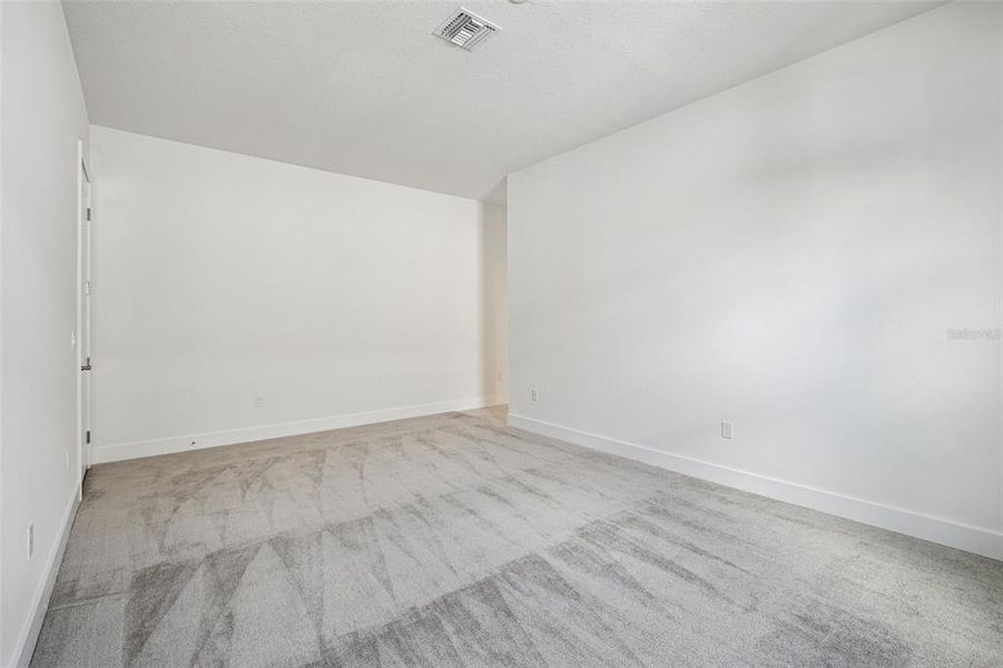 Spacious, unfurnished interior of a new home in Biscayne Landing at Seaire, Parrish (Image 34). Spacious, unfurnished interior of a new home in Biscayne Landing at Seaire, Parrish (Image 34).