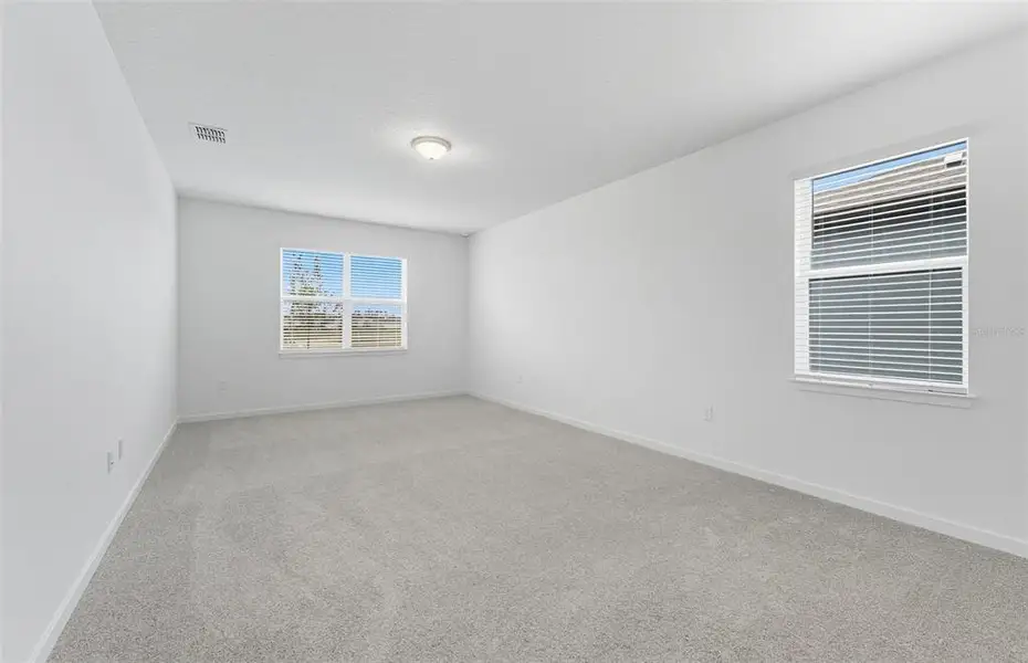 Spacious, unfurnished interior of a new home in Caldera, Spring Hill (Image 16). Spacious, unfurnished interior of a new home in Caldera, Spring Hill (Image 16).