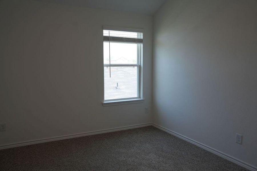 Spacious, unfurnished interior of a new home in , Conroe (Image 21).