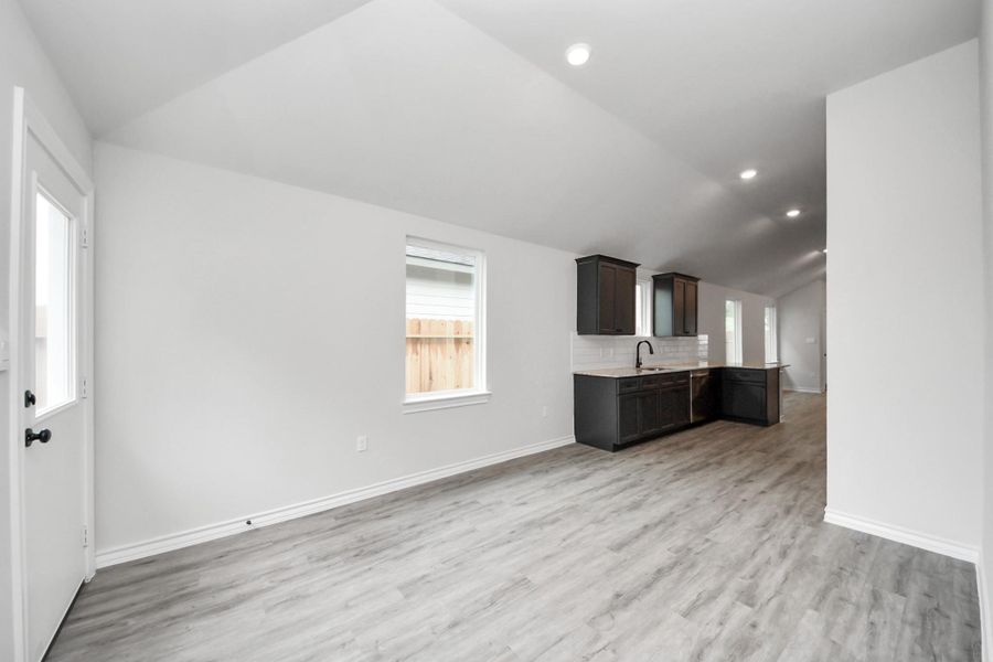Spacious, unfurnished interior of a new home in The Enclave at Spring Branch, Montgomery (Image 33). Spacious, unfurnished interior of a new home in The Enclave at Spring Branch, Montgomery (Image 33).