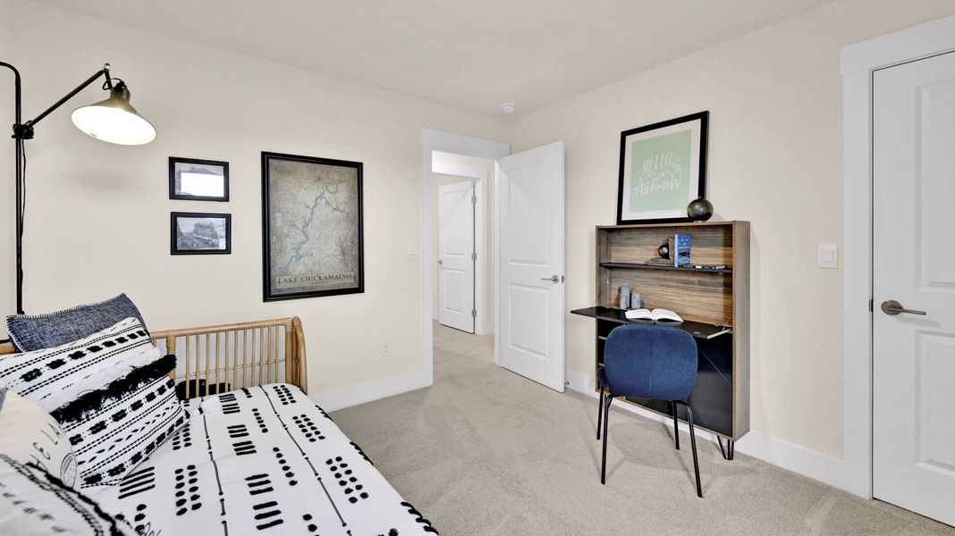 Representative furnished interior of a home built from the Darwin by D.R. Horton in Prairie Pass, Apison (Image 23).