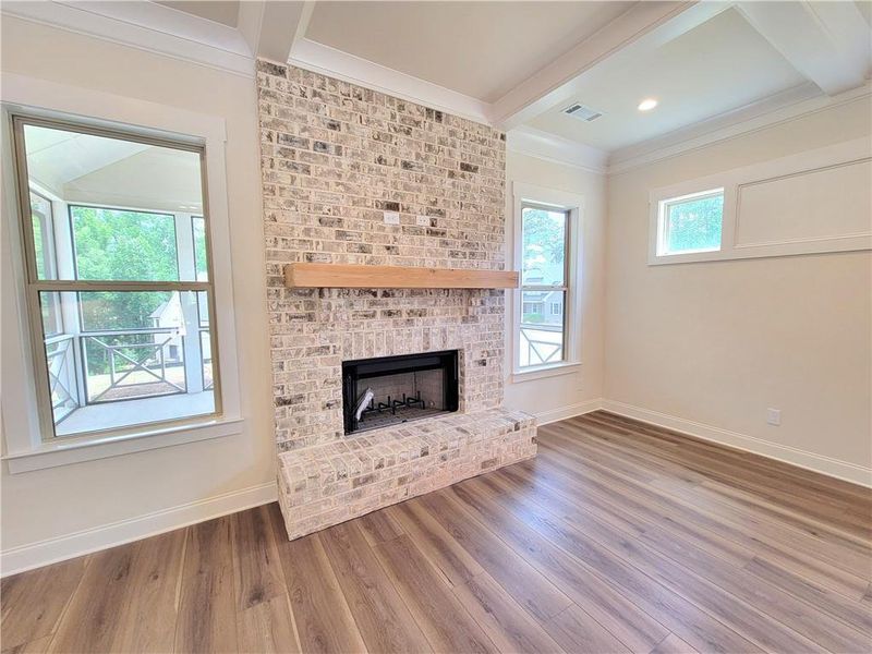 Spacious, unfurnished interior of a new home in , Jefferson (Image 29).