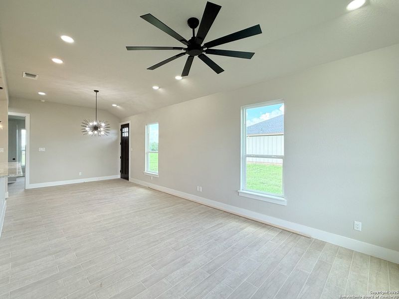 Spacious, unfurnished interior of a new home in , La Vernia (Image 17). Spacious, unfurnished interior of a new home in , La Vernia (Image 17).