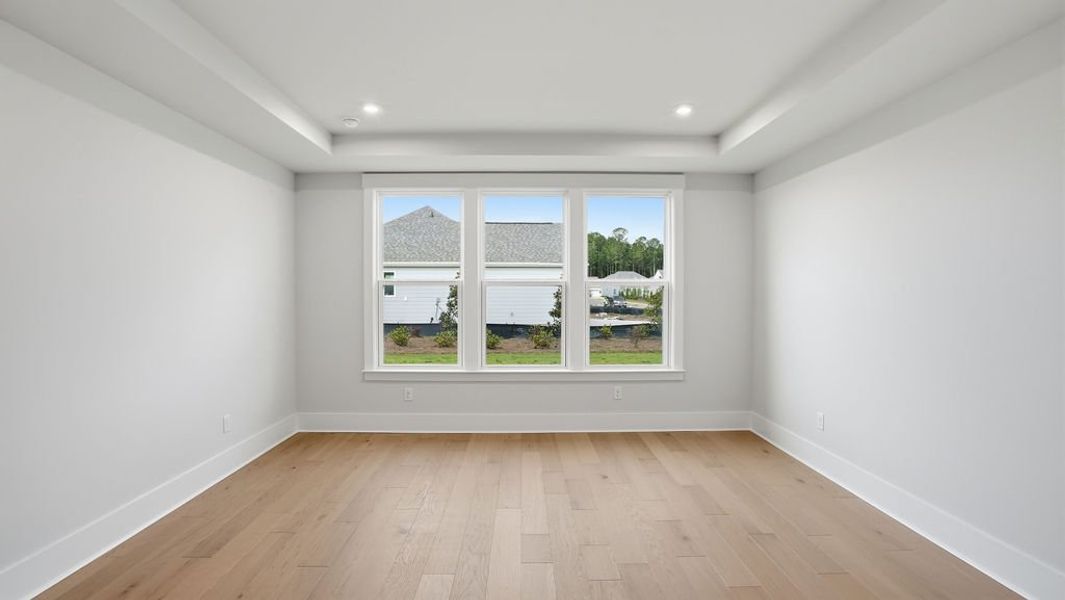 Spacious, unfurnished interior of a new home in Sun City Hilton Head, Bluffton (Image 20).