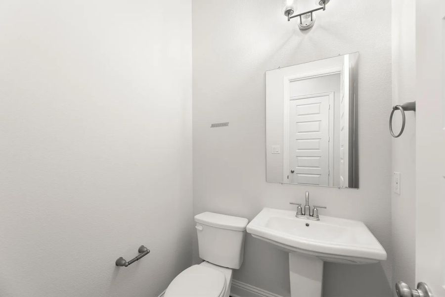 The Emberly A Bathroom