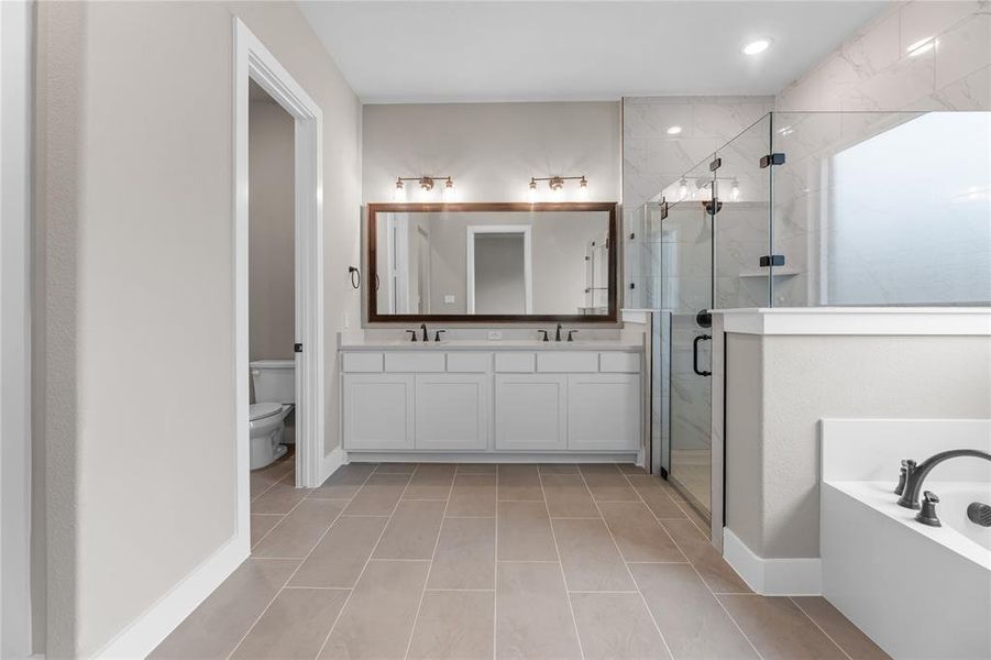 Furnished interior view inside a new home in King Crossing Estates, Van Alstyne (Image 14).