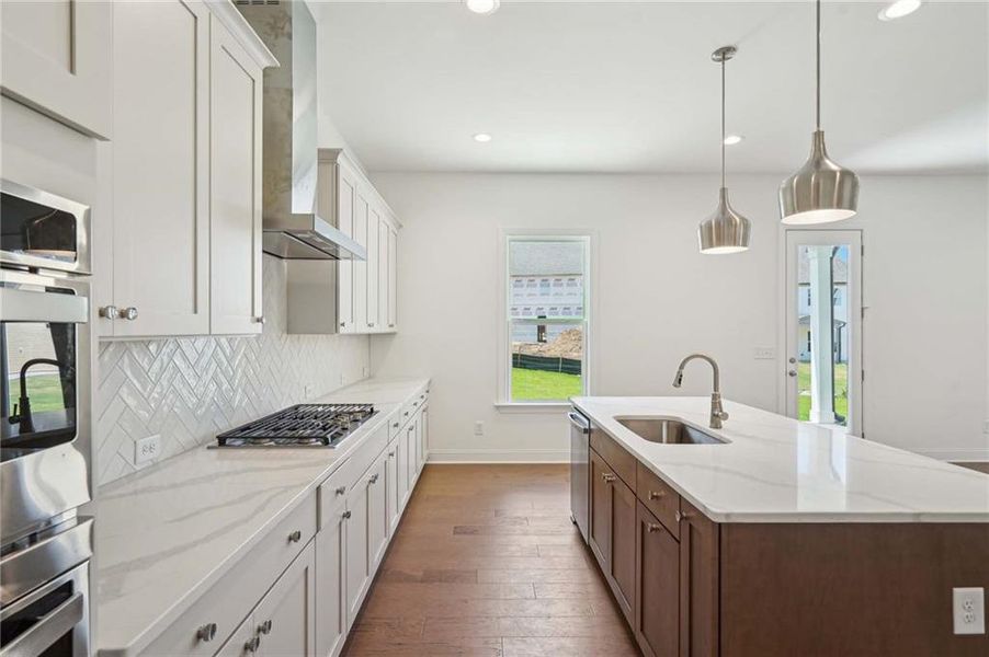Furnished interior view inside a new home in East Harbor II at Chestatee, Dawsonville (Image 8).