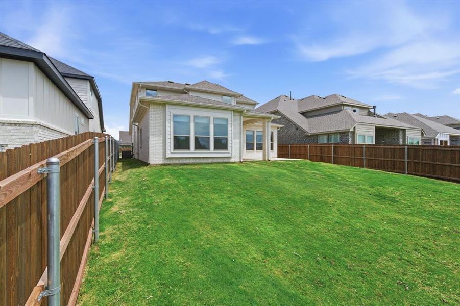 Exterior details and patio area of a home in , Aledo (Image 22).