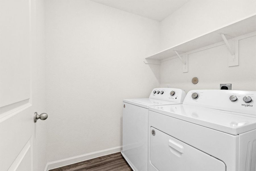 Furnished interior view inside a new home in Chapel Run, Montgomery (Image 5).