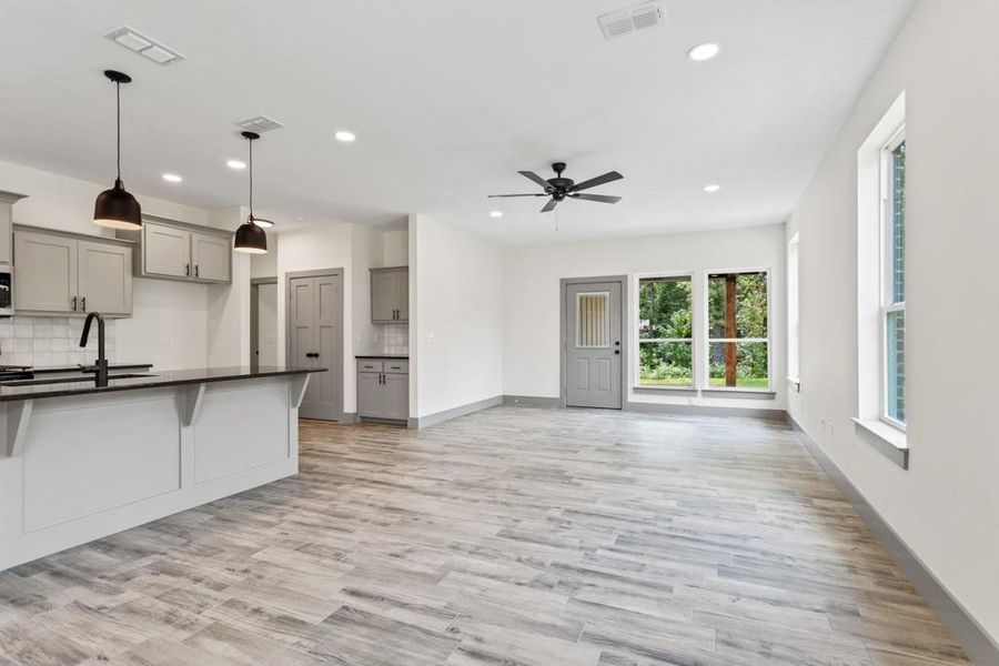 Image 30 of a home in . Image 30 of a home in .