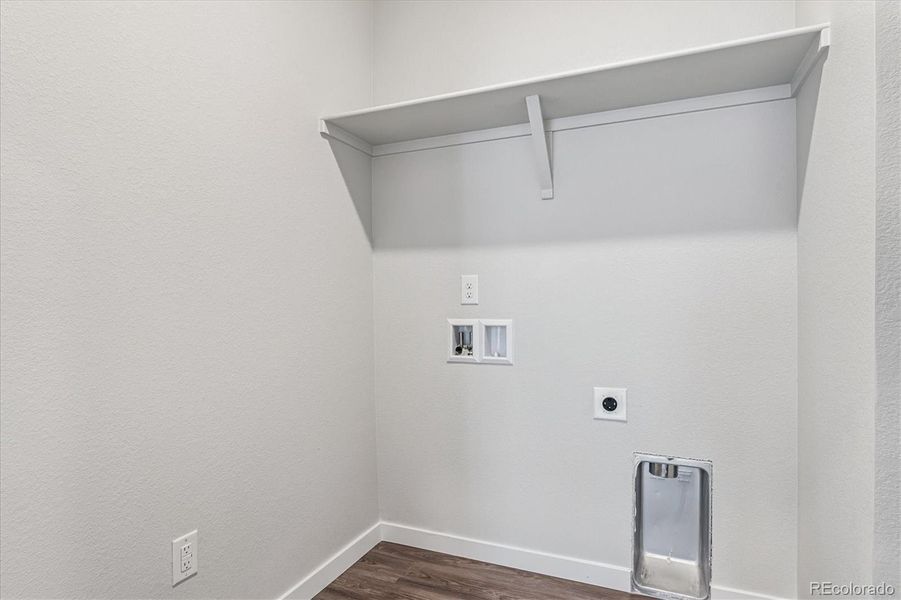 Spacious, unfurnished interior of a new home in Paired Homes at Alder Creek, Parker (Image 17).