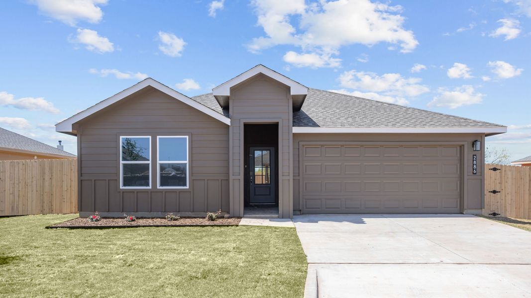 Representative exterior photo of a completed home built from the GLENDALE by D.R. Horton in Hampton Hills, Abilene, TX (Image 1). Representative exterior photo of a completed home built from the GLENDALE by D.R. Horton in Hampton Hills, Abilene, TX (Image 1).