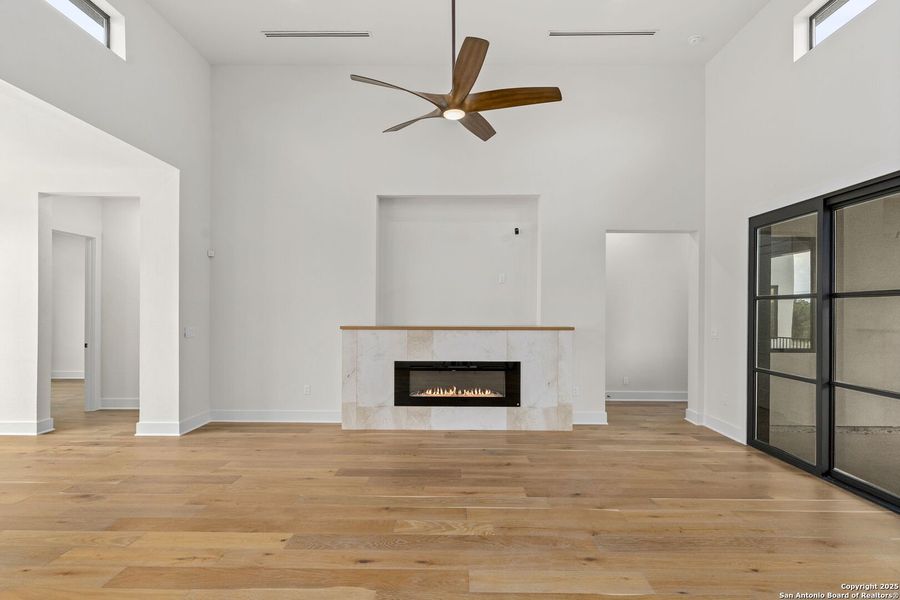 Image 34 of a home in .