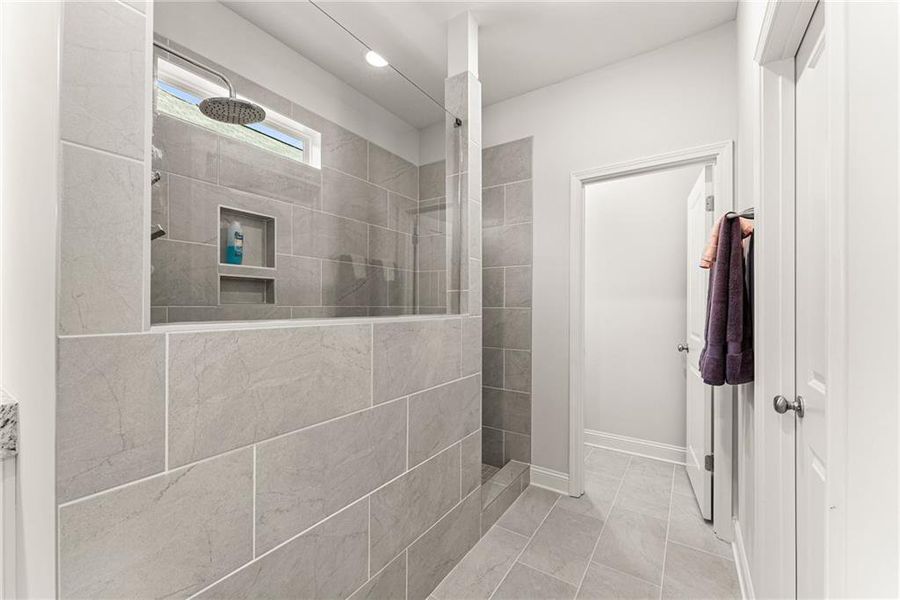 Image 38 of a home in .