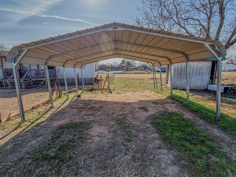 Community amenities in , Weatherford (Image 26).