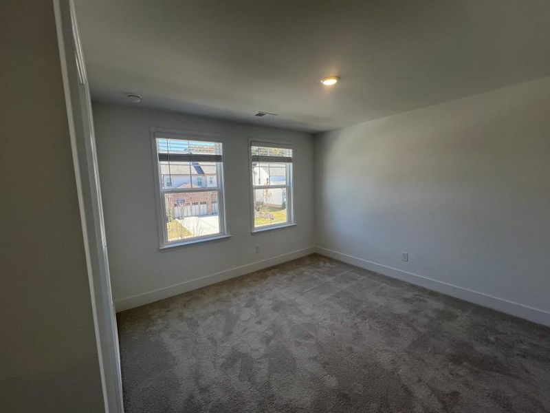 Spacious, unfurnished interior of a new home in Willow Creek, Watkinsville (Image 11).