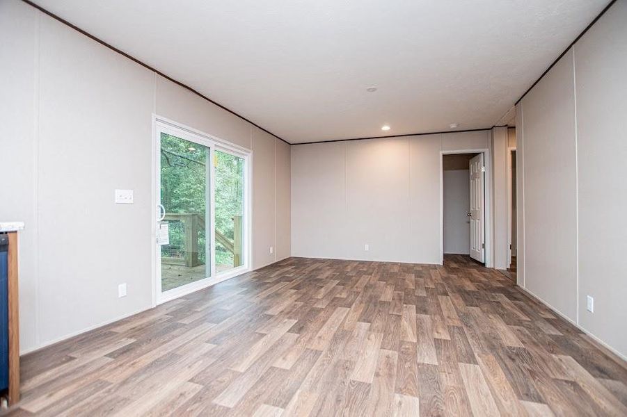 Spacious, unfurnished interior of a new home in , Carrollton (Image 29).