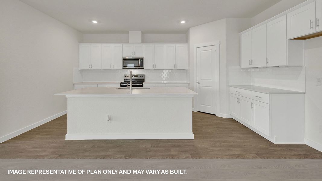 Representative furnished interior of a home built from the The Grayson by D.R. Horton in Sonoma Oaks, Fredericksburg (Image 8).