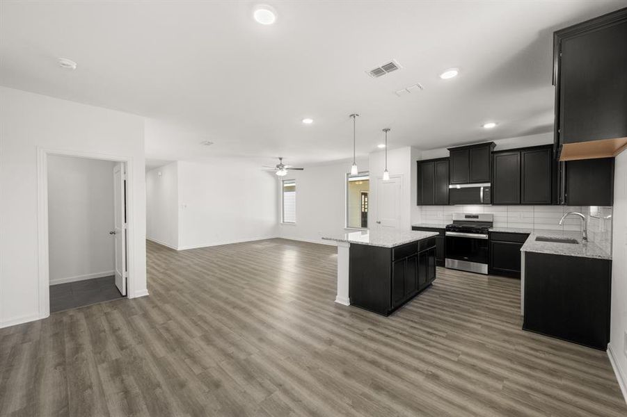 612 Godley Ranch- Dining-2