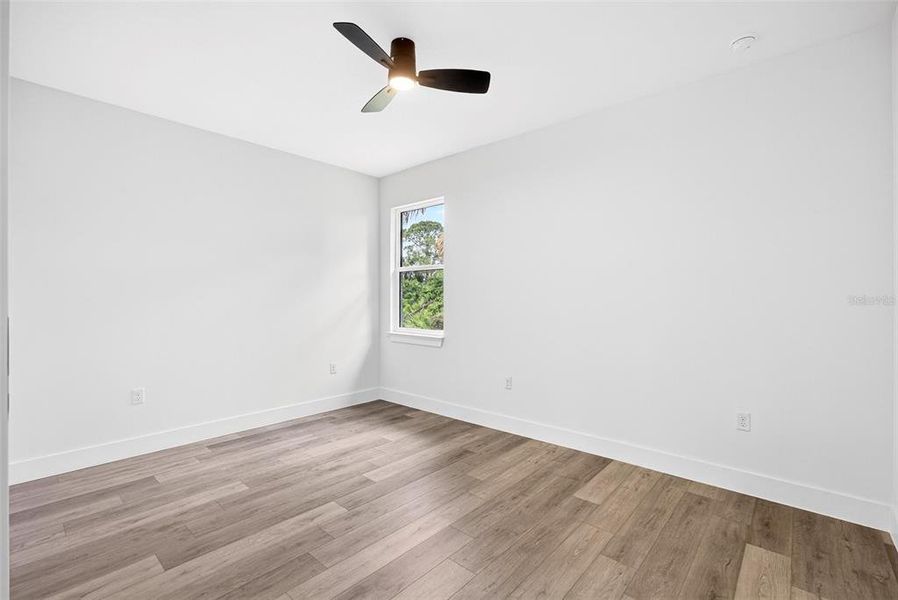 Spacious, unfurnished interior of a new home in , North Port (Image 16).