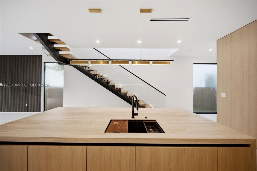 Close-up of interior finishes inside a home in , Fort Lauderdale (Image 22).