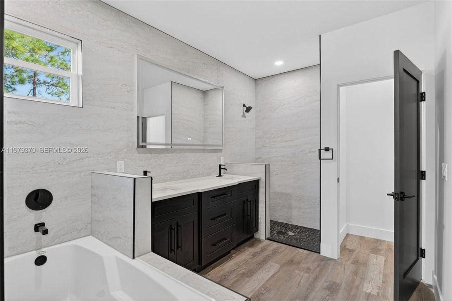 Furnished interior view inside a new home in , Lehigh Acres (Image 9). Furnished interior view inside a new home in , Lehigh Acres (Image 9).