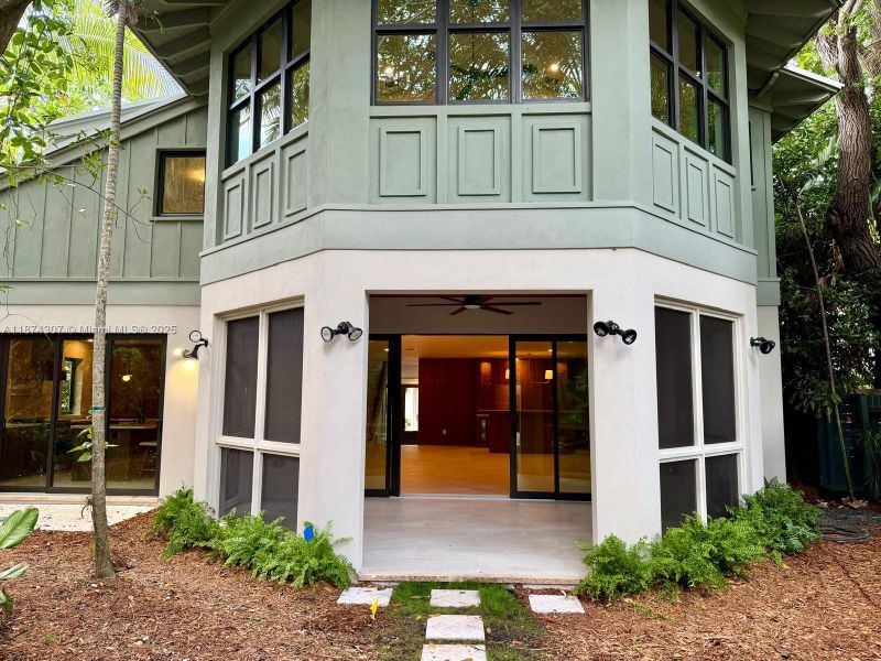 Exterior details and patio area of a home in , Miami (Image 2).