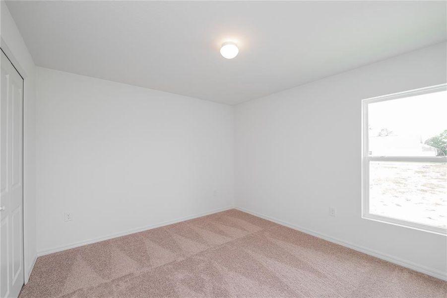 Spacious, unfurnished interior of a new home in , Winter Haven (Image 22).