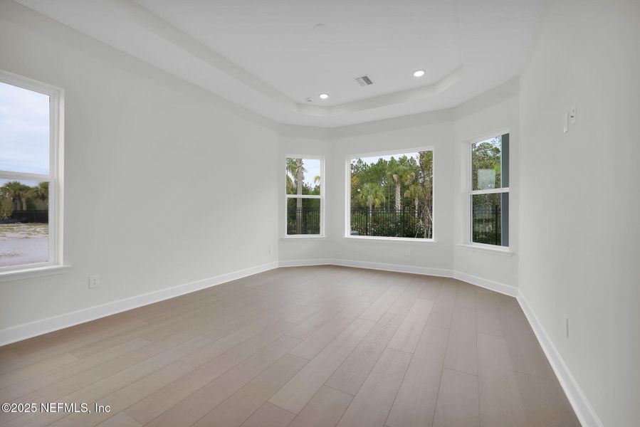 Spacious, unfurnished interior of a new home in , Ponte Vedra (Image 42).