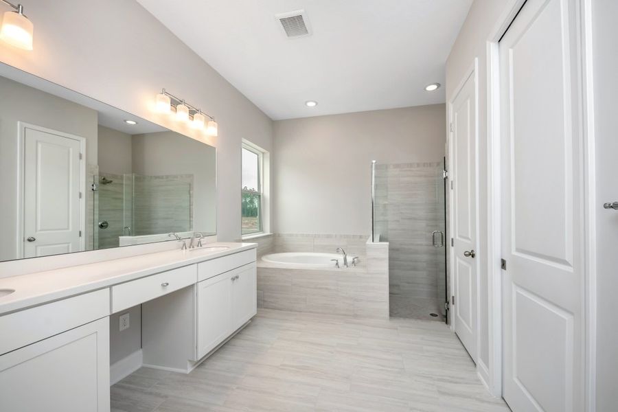 Representative furnished interior of a home built from the Walton by Riverside Homes in Mariposa at EverRange, Jacksonville (Image 8).